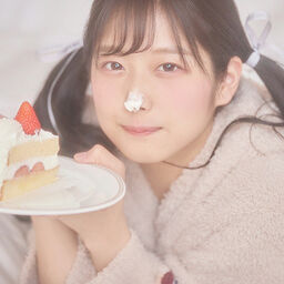 前乃菜々のファンクラブ