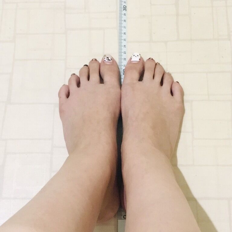 女性の足の形5