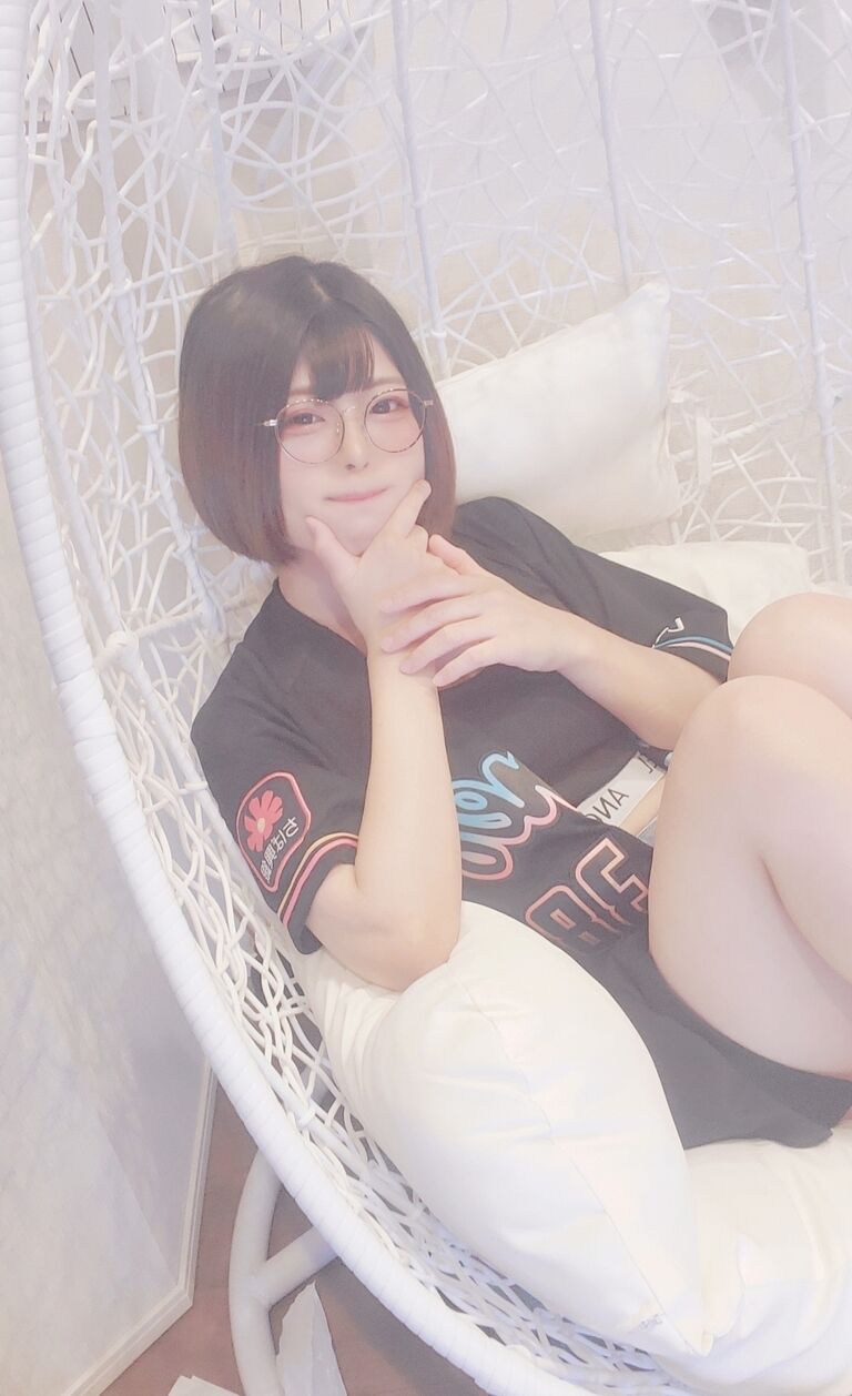 【8月末3日連続!✍️】31日は!へそ出し野球観戦スタイル⚾💕