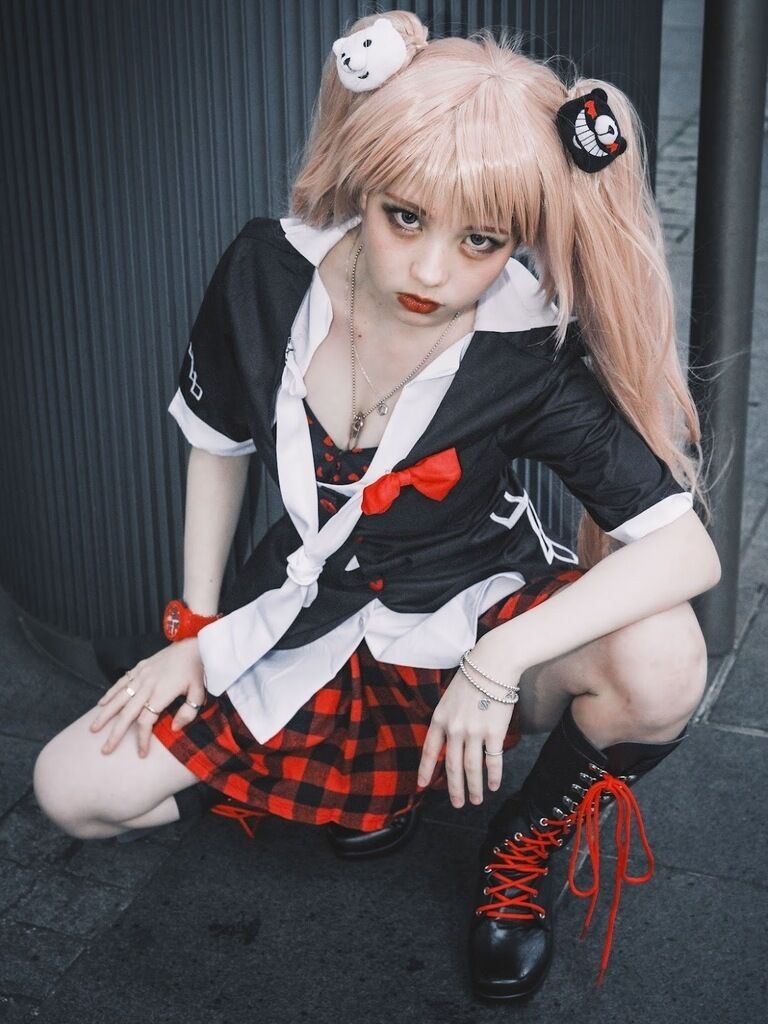超高校級の絶望(江ノ島盾子コスプレ)