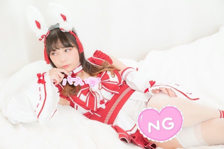 ナシ　写真集　巫女兎さんの少しえちちなところ
