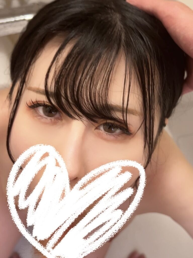 上司に初めてごっくんフェラしちゃった、、しかも全裸🫠